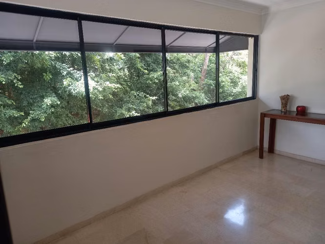 EXCELENTE APARTMANTO EN LO MEJOR DE PIANTNI, 3R PISO, ASCENSOR, 3 HABITACIONES, 3 BAÑOS, BAÑO DE VISITA, PISOS EN MARMOL
