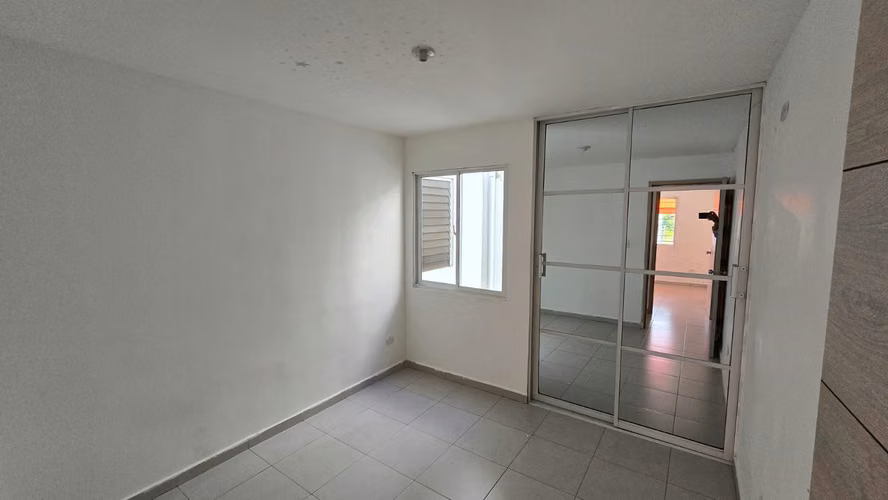 Apartamento en la Jacobo Majluta, Residencial Ita esther, proximo al Ole y bravo. - Imagen 3