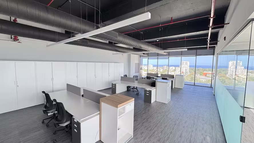 Alquiler oficina en Bella Vista con Vista al Mar. Torre Empresarial de alto perfil.  - Imagen 4