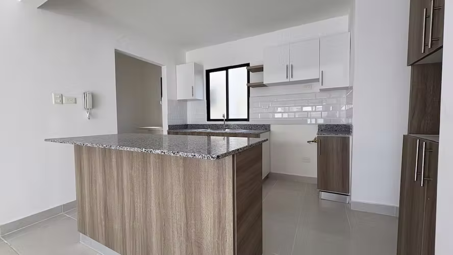 Estrena Tu apartamento en Ciudad Juan Boch con area de techo propia. 3 Habitaciones. RD$5,100,000 - Imagen 9