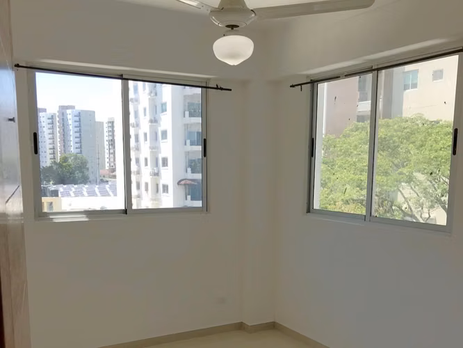 Apartamento VENTA Serralles UNA Habitación con Línea Blanca - Imagen 8
