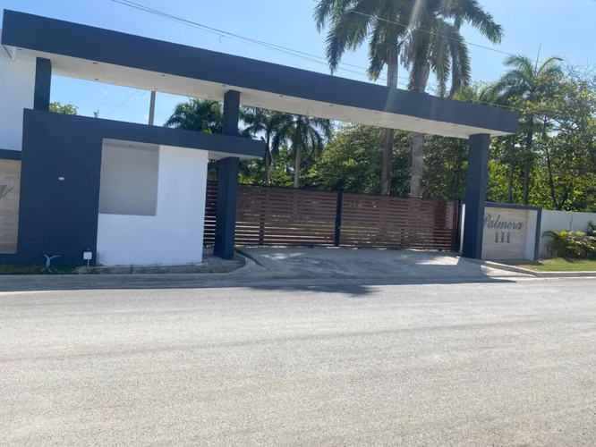 3344- PROYECTO DE SOLARES EN RESIDENCIAL PALMERAS III, CABARETE ESTE 