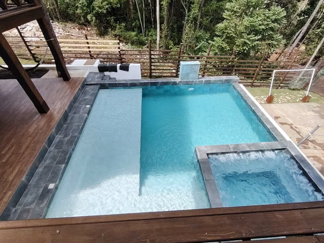  VILLA EN VENTA EN JARABACOA   Vive rodeado de naturaleza en un exclusivo proyecto con seguridad 24/7.   800 m² d