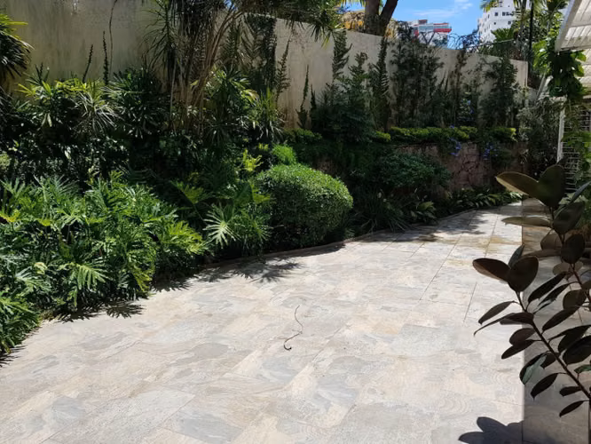 En Venta y Alquiler Hermosa Casa en los Cacicazgos 4Hab