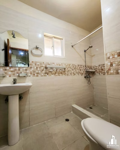 Apartamento En Alquiler En La Aut. San Isidro 3 Habitaciones 2 Parqueos San Isidro Labrador