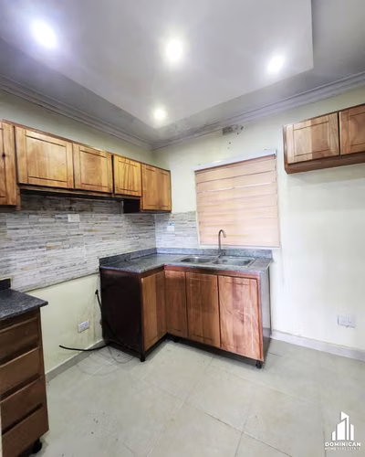 Apartamento En Alquiler En La Aut. San Isidro 3 Habitaciones 2 Parqueos San Isidro Labrador