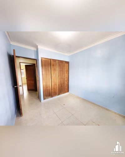 Apartamento En Alquiler En La Aut. San Isidro 3 Habitaciones 2 Parqueos San Isidro Labrador