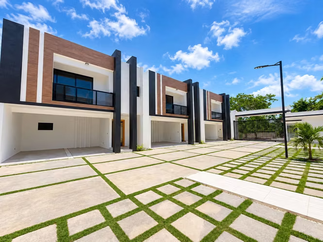 Villas En Venta En Juan Dolio A 3 Minutos De La Playa Con Piscina