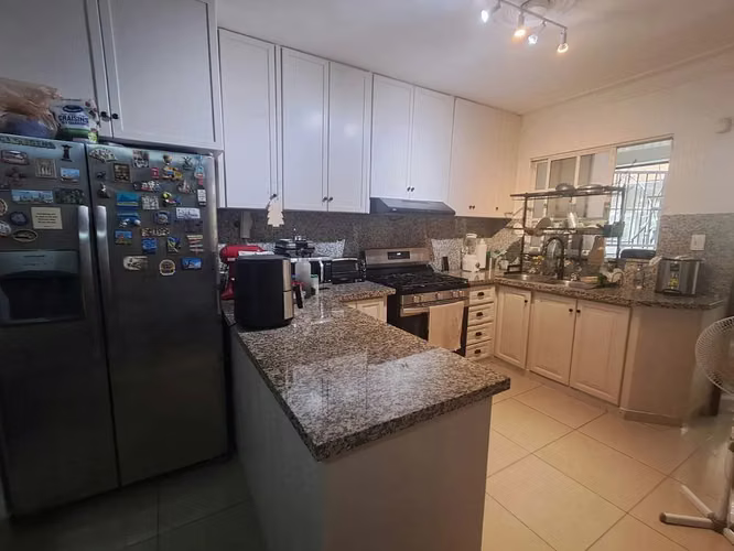 VENDO APARTAMENTO ENLAS PRADERAS PRIMER NIVEL - Imagen 5