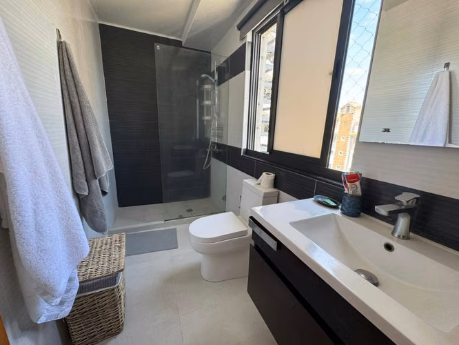 Apartamento piso alto en Piantini - Imagen 6