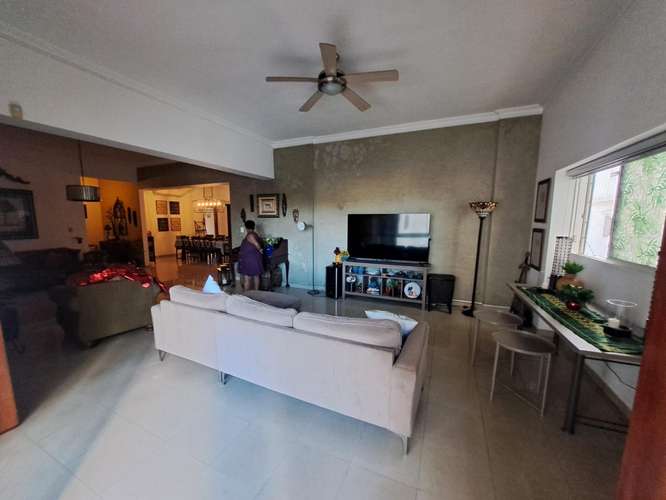 Apartamento en venta de 3 habitaciones en La Esperilla - Imagen 4