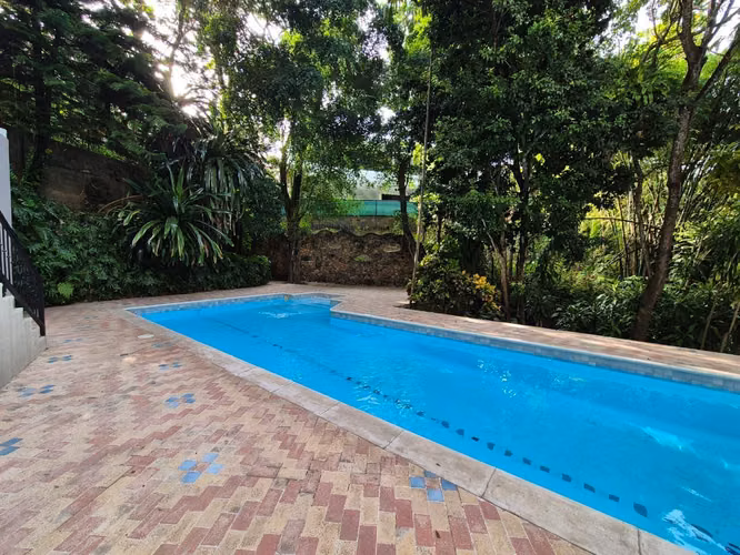 Casa en Venta de 4 habitaciones, en los Pinos, Arroyo hondo - Imagen 5