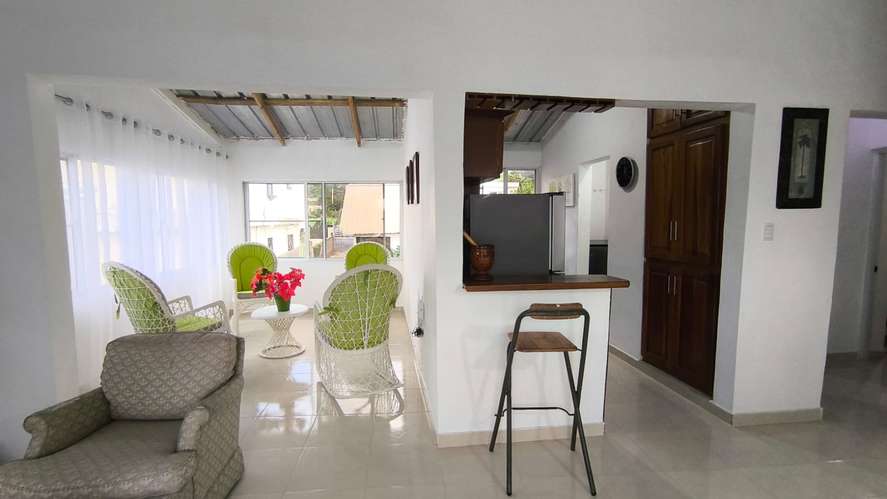 casa de dos habitaciones amueblada en Constanza