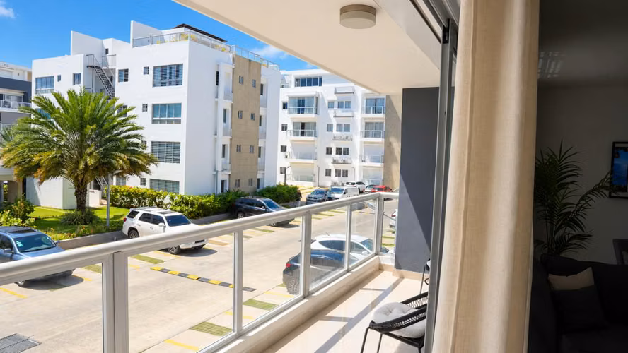 Apartamento en alquiler amueblado de 3 habitaciones cerca de Av. Los Próceres - Imagen 3