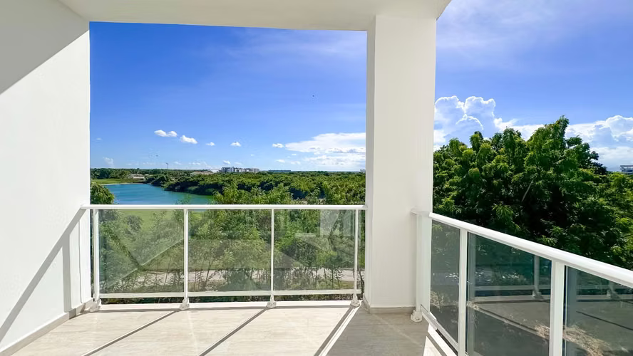 Vendo Apartamento en Punta Cana - Imagen 2