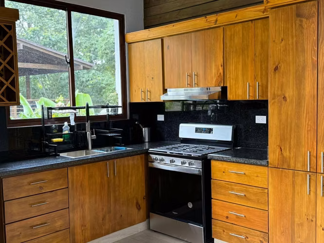 Villa de 4 habitaciones en venta en Jarabacoa - Imagen 3