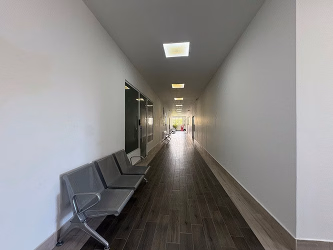 $416,000 USD por m² En Venta $3,200 USD En Renta Local Comercial en Ensanche Ozama, Santo Domingo Este ID: EB-XE4334 - Imagen 8