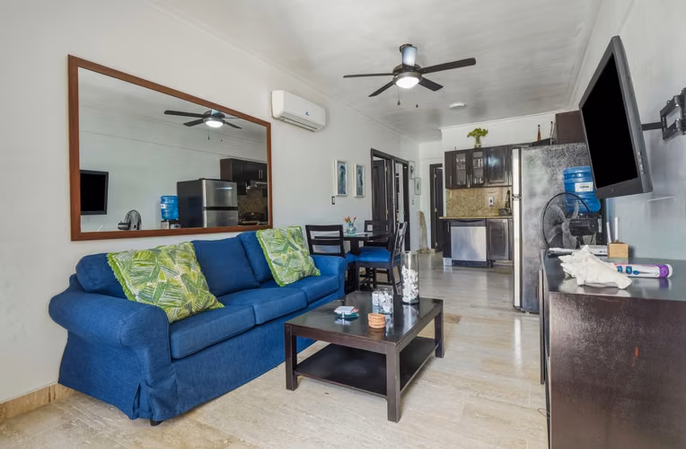 Hermoso apartamento de 95 m², amueblado, 2 hab. y 2 baños en Sosúa. 2 piscinas, seguridad 24/7. ¡5 minutos de la playa!