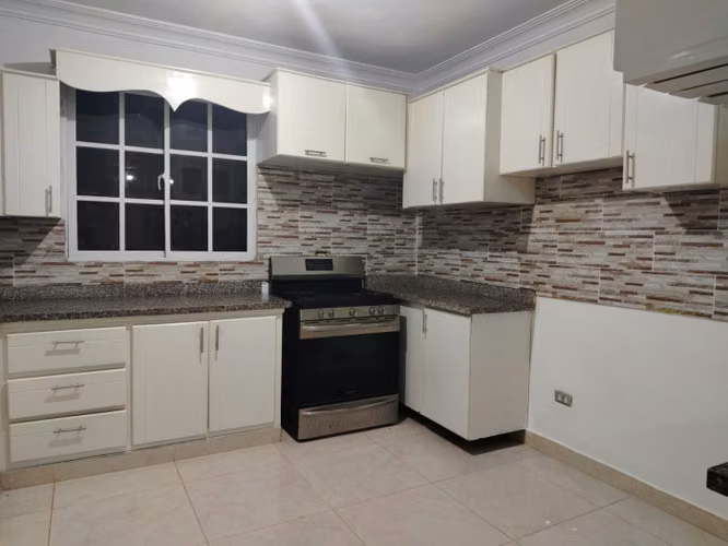 CASA EN RENTA EN SANTO DOMINGO ESTE - Imagen 4