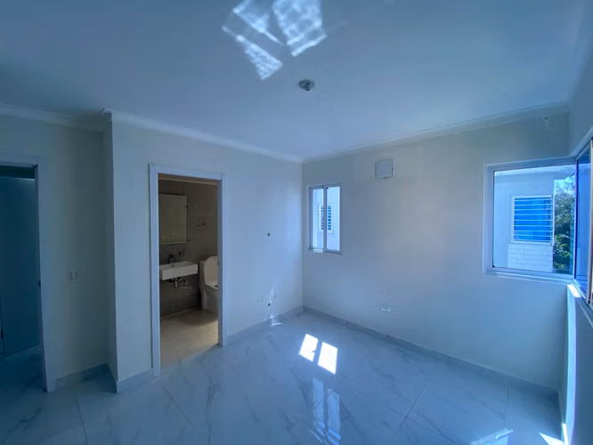 Apartamento en Venta en la Autopista san Isidro,Residencial las Cayenas , de 3 Habitaciones, 3er nivel , 96.25Mt2  - Imagen 5