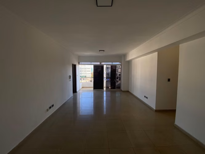 Apartamento en Venta en el sector Evaristo Morales , 3 Habitaciones, 2 Parqueos , 124.5 Mt2, próximo a la 27 de febrero  - Imagen 9