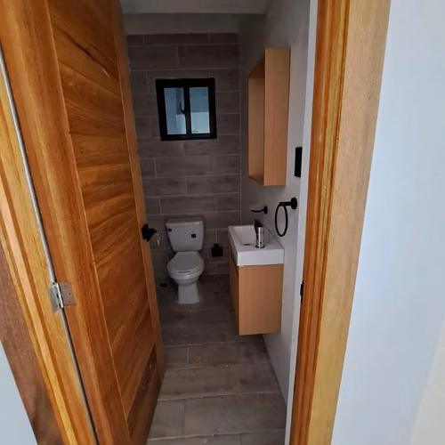 Apartamento 2do nivel con terraza en Los Restauradores – Amplio y con excelente - Imagen 11