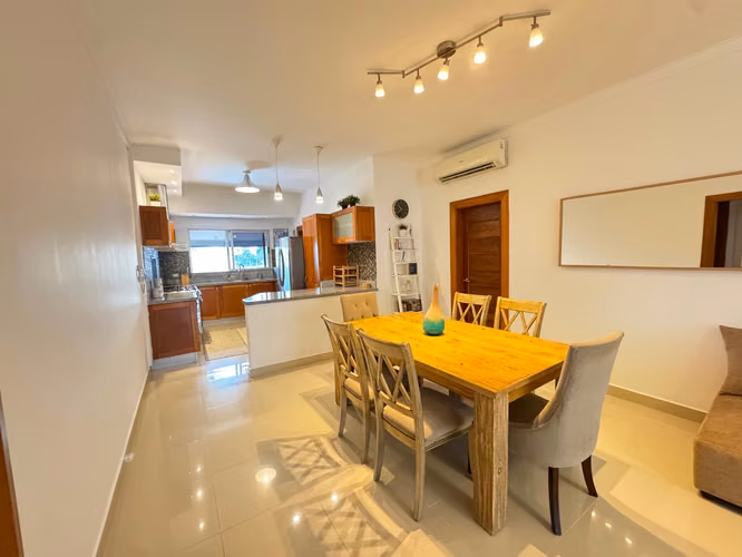 Apartamento amueblado de 2 habitaciones en Paraiso 