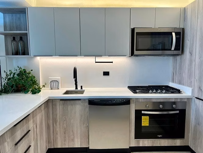 Apartamento Amueblado en venta en Evaristo Morales  - Imagen 3