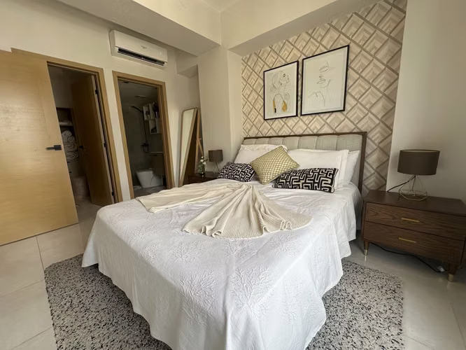 Alquiler | Apartamento amueblado de lujo en Evaristo Morales  - Imagen 6