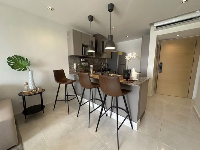 Alquiler | Apartamento amueblado de lujo en Evaristo Morales  - Imagen 3