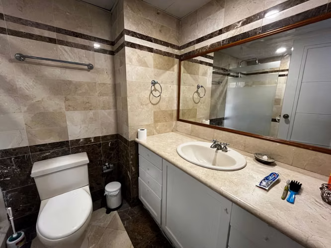 Apartamento en Alquiler en Piantini Amueblado de TRES Habitaciones - Imagen 13