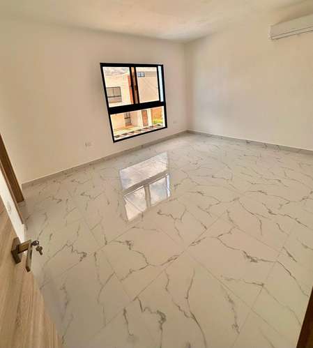 1400 USD En Renta Casa en Costa Cana, Punta Cana I - Imagen 8