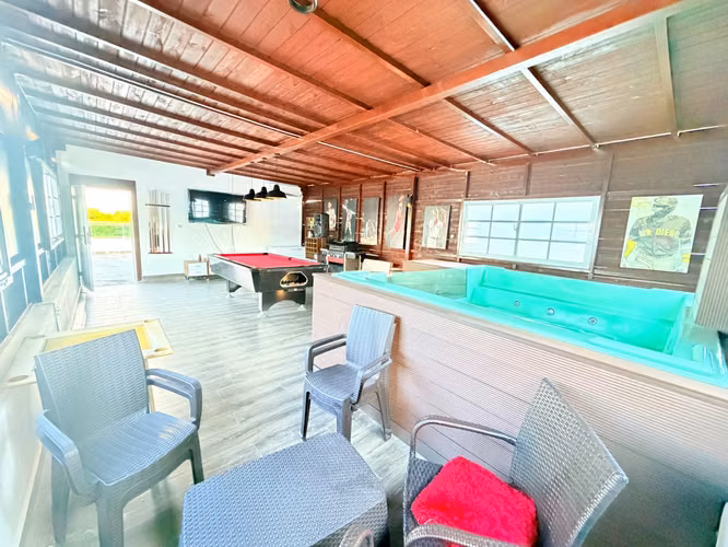 Casa en Venta con Jacuzzi y Área Social en Brisa Oriental, Autopista de San Isidro