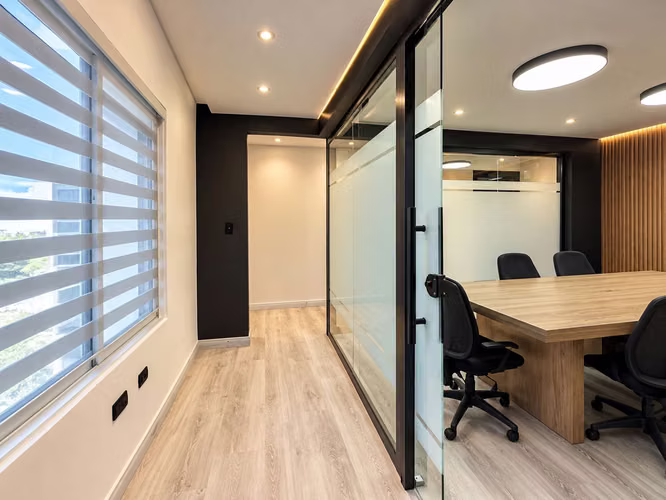 ALQUILER | LOCAL COMERCIAL DE 2 NIVELES | BELLA VISTA   - Imagen 12