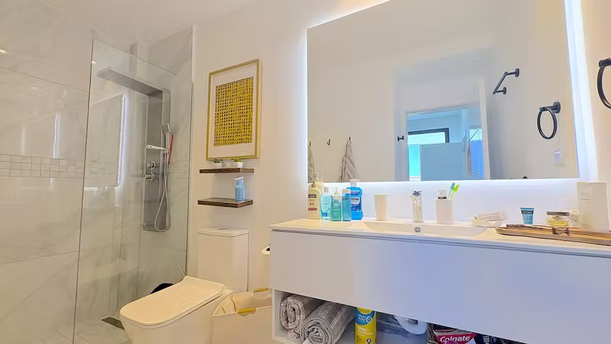 APARTAMENTO AMUEBLADO EN VENTA – CANA ROCK, PUNTA CANA | FREENTE AL CAMPO DE GOLF - Imagen 12