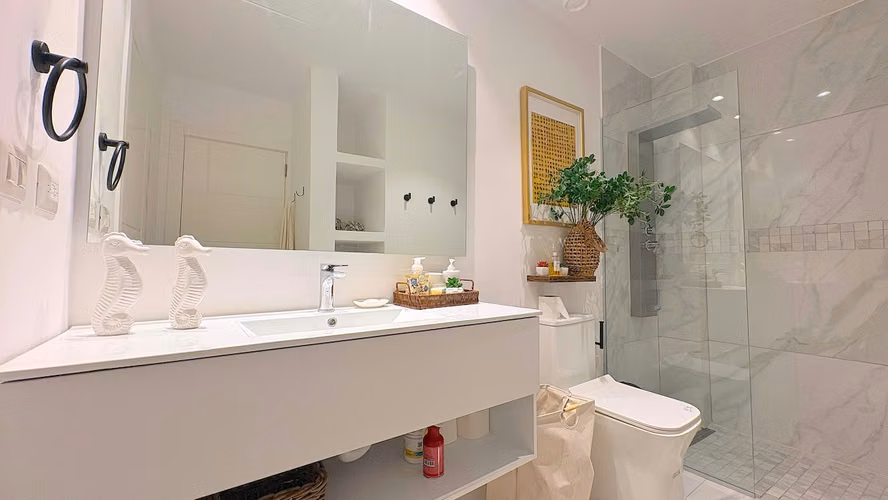 APARTAMENTO AMUEBLADO EN VENTA – CANA ROCK, PUNTA CANA | FREENTE AL CAMPO DE GOLF - Imagen 10