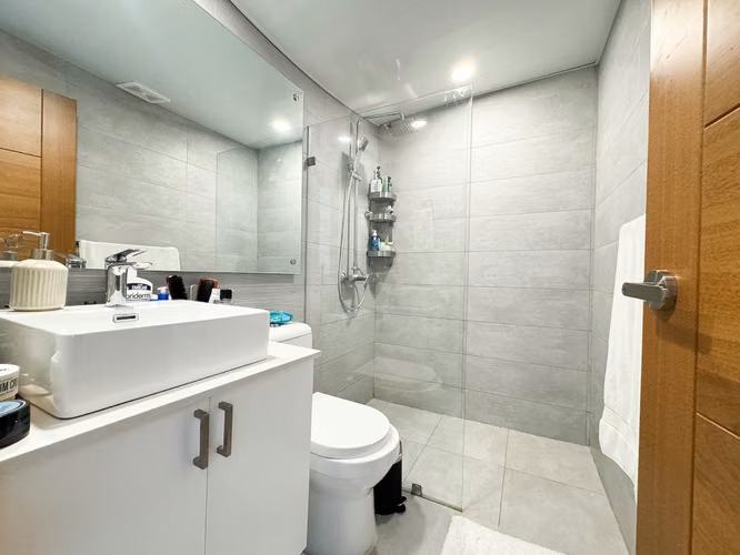  APARTAMENTO AMUEBLADO | VENTA Y ALQUILER- 2 HABITACIONES. AMPLIA AREA SOCIAL - Imagen 2