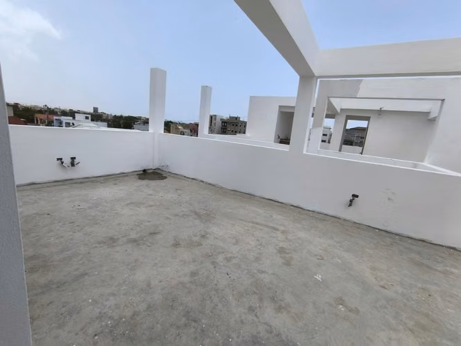 Casa en Venta en Prado Oriental, Residencial Cerrado - 3 Niveles con Rooftop - Imagen 15