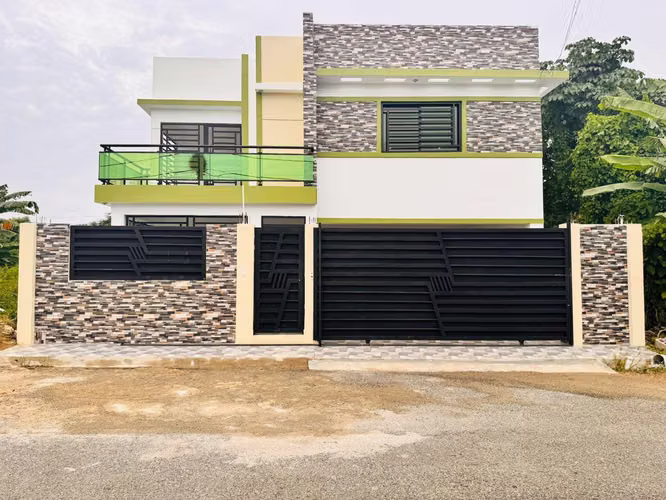 Casa Nueva en Venta – 3 Niveles en Brisa Oriental, Autopista San Isidro - Imagen 2
