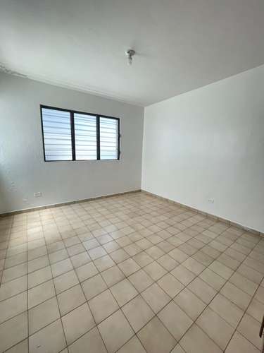 Alquiler de apartamento de 2 habitaciones en bella vista. A solo una calle de Downtowm mall