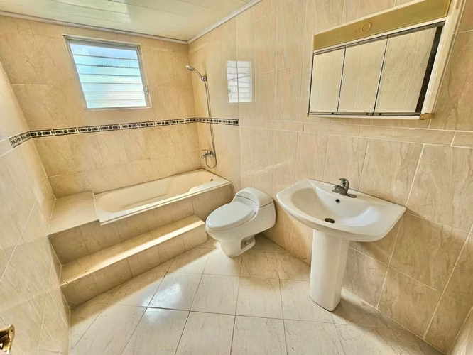 Apartamento de 3 Habitaciones y 187 m² en Evaristo Morales | - Imagen 11