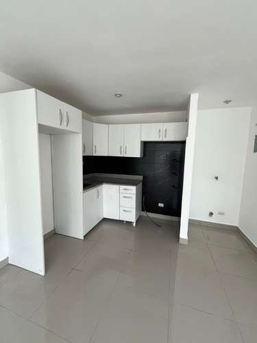ALQUILO APARTAMENTO EN EL RESIDENCIAL VISTA DEL ARROYO 