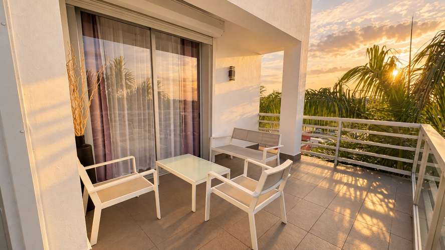 En alquiler Penthouse amueblado. Punta Cana Village.