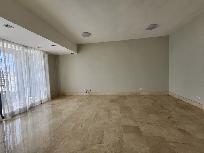 1. Apartamento de 2 Habitaciones en Naco con Gimnasio y Seguridad - Imagen 7