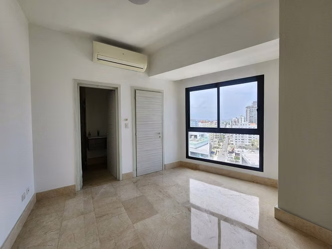 1. Apartamento de 2 Habitaciones en Naco con Gimnasio y Seguridad