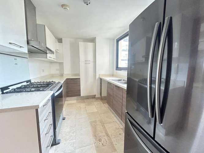 Apartamento en venta de 3 habitaciones Cerca de Todo en el Ensanche Naco  - Imagen 2