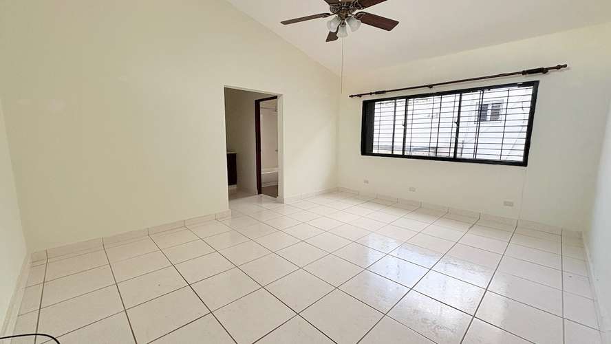 Alquiler Casa 4 habitaciones en Los Cacicazgos. Solo para Vivienda. No Comercio. US$3,500 - Imagen 9