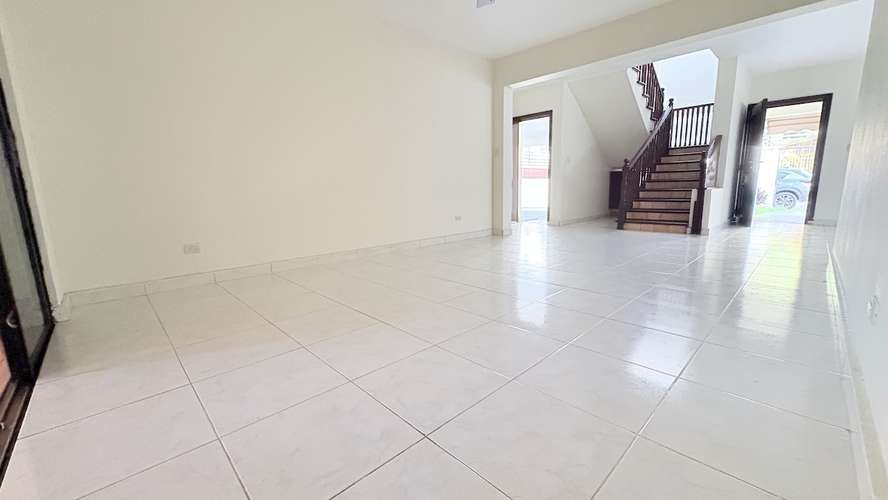 Alquiler Casa 4 habitaciones en Los Cacicazgos. Solo para Vivienda. No Comercio. US$3,500 - Imagen 5