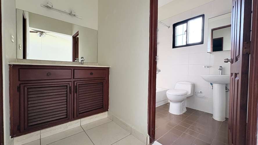 Alquiler Casa 4 habitaciones en Los Cacicazgos. Solo para Vivienda. No Comercio. US$3,500 - Imagen 10