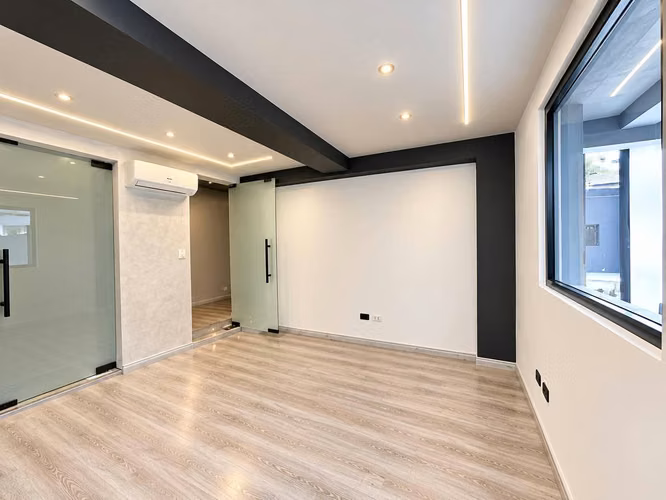 ALQUILER | LOCAL COMERCIAL DE 2 NIVELES | BELLA VISTA - Imagen 8
